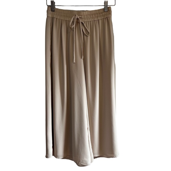 Babaton Luiz culottes in pale yellow high waist size S excellent condition - Picture 2 of 12